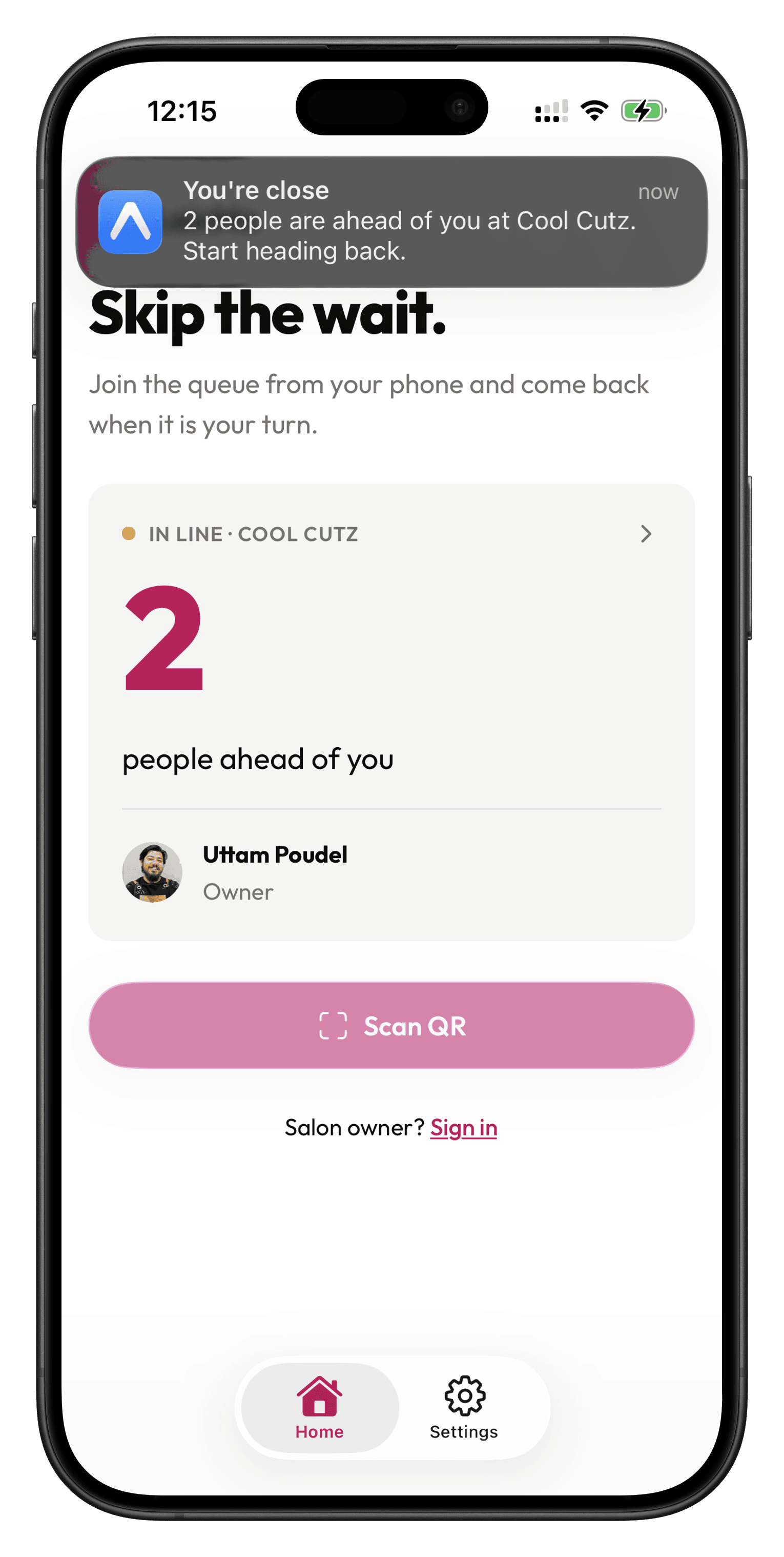 A live push notification and queue position in the app